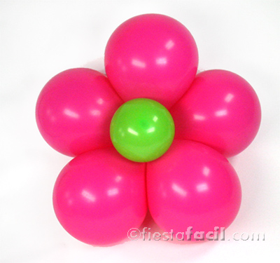 flor hecho con globos